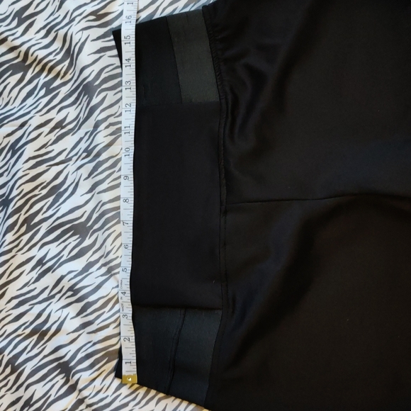 🆕 Nicki Minaj Shorts 🖤 NWT - Picture 6 of 8